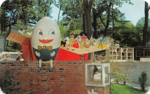 THE CHILDRENS ZOO HUMPTY DUMPTY WILMINGTON DELAWARE POSTCARD (c. 1960s)