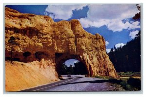 Vintage 1950's Postcard Antique Car on Bryce Canyon Highway Red Canyon Utah