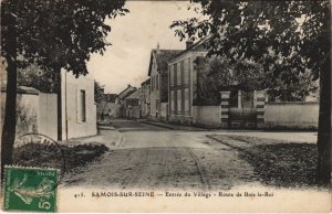 CPA SAMOIS-SUR-SEINE Entrée du Village Route de Bois-le-Roi (999975)