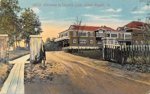 Cedar Rapids Iowa Country Club Entrance Vintage Postcard AA43793