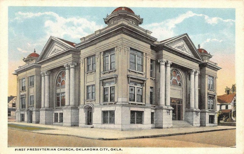 OKLAHOMA CITY, Oklahoma OK    FIRST PRESBYTERIAN CHURCH    c1920's Postcard