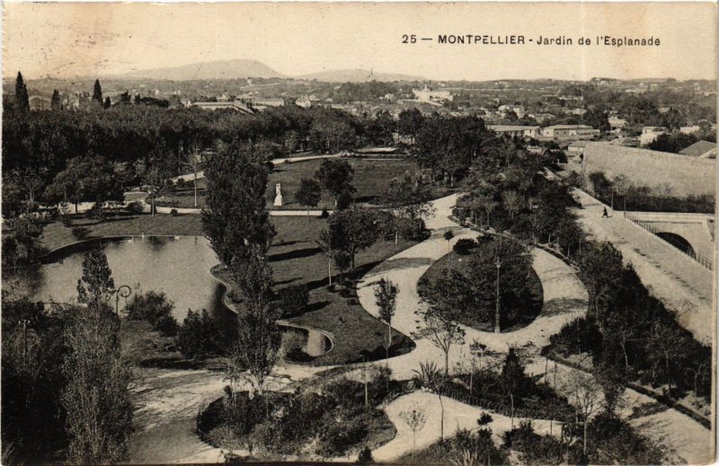 CPA Herault MONTPELLIER Jardin de l'Esplanade (984433)