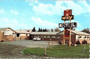 Postcard MOTEL SCENE Portage La Prairie Manitoba MB AI6887