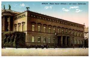 Germany   Berlin Palais Kaiser Wilheim I. mit histor. Eckfenster