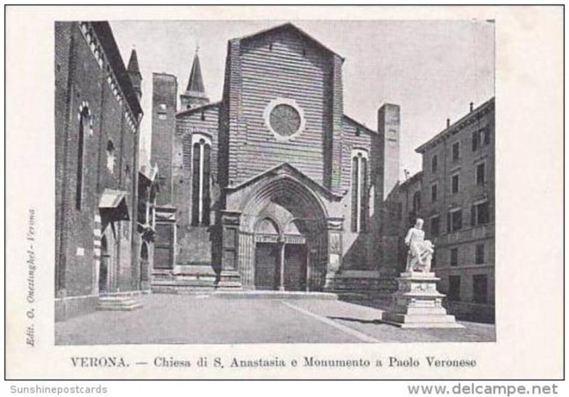 Italy Verona Chiesa di San Anastasia e Monumento a Paolo Veronese