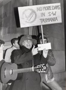 Spike Milligan Australia House Dam Wildlife Protest 1983 Press Photo