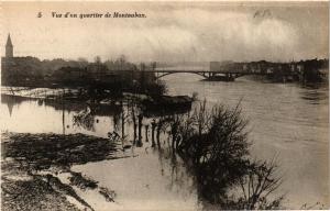 CPA Vue d'un quartier de MONTAUBAN (614834)