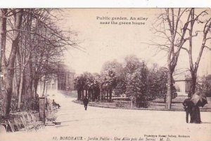 France Bordeuax Jardin Public Une Allee pres des Serres