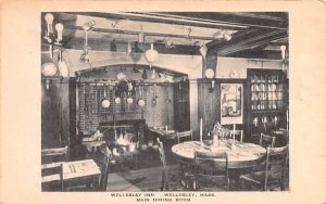 Main Dining Room in Wellesley, Massachusetts Wellesley Inn.