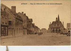 CPA ATTIGNY - Place de l'Hotel de Ville et rue Louis-le-Debonnaire (134952)