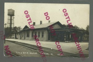 Calmar IOWA RPPC 1917 DEPOT Train Station CM&StP RR Railroad Railway nr Decorah