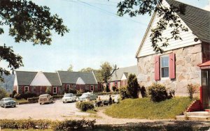 ASHEVILLE, North Carolina NC  MILESTONE COURT MOTEL 50's Cars ROADSIDE  Postcard