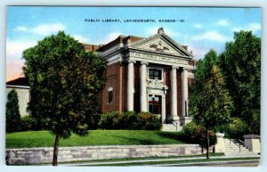 2 Postcards LEAVENWORTH, Kansas KS ~ ;HIGH SCHOOL, Public Library c1940s Linen