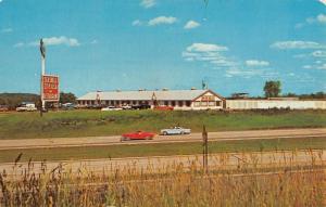 Sea Shell City Michigan Restaurant Street View Vintage Postcard K100990