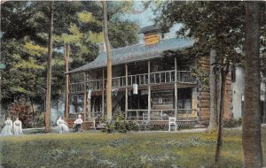 J37/ Paw Paw Lake Michigan Postcard c1910 Lincoln Cabin People  214