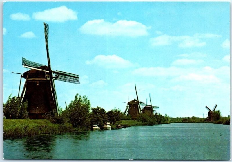 Postcard - Land of Wind-mills - Netherlands