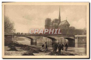 Postcard Old Paris Strolling Notre Dame and the Bridge Fishing Fisherman Arch...