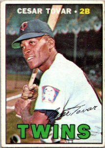 1967 Topps Baseball Card Cesar Tovar Minnesota Twins sk2240