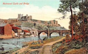 RICHMOND YORKSHIRE UK~CASTLE AND ARCHED STONE BRIDGE POSTCARD