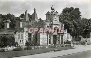 Postcard Modern Anet (E and L) The main entrance of the castle (XVI century)