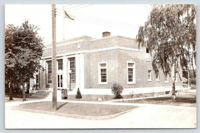 Sheldon Iowa~US Post Office~Mail Box~Nice Trees~Side View to Back~1940s RPPC