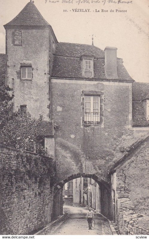 VEZELAY, Yonne, France, 1900-1910s; La Rue Du Pontot