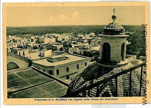 04886 vintage postcard - LECCE: SAN MICHELE-