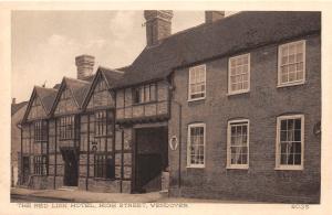WENDOVER BUCKINGHAMSHIRE UK THE RED LION HOTEL ON HIGH STREET POSTCARD