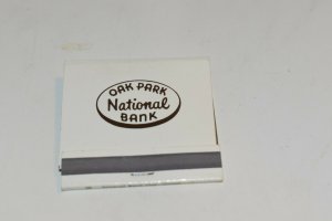 Oak Park National Bank Oak Park Illinois 30 Strike White Matchbook