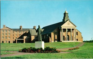 Christ Teacher Chapel Statue Merrimack Colleg Andover Massachusetts Postcard Vtg 