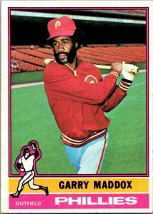 1976 Topps Football Card Garry Moddox Philadelphia Phillies sk13541