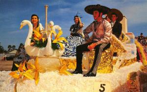 Rio Grande Valley Texas 1960s Parade Float Citizens of Two Nations USA & Mexico