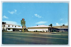 1977 Hi Ho Motor Lodge Roadside Cars Reno Nevada NV Unposted Vintage Postcard