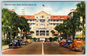 1951 DAYTONA BEACH FLORIDA*SHERATON PLAZA HOTEL*OLD CARS*VINTAGE LINEN POSTCARD 