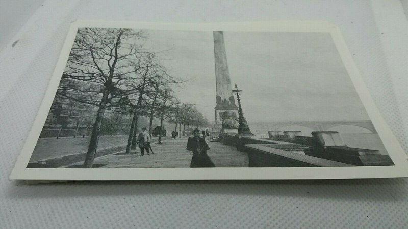 Job Lot Bulk Buy 8 x Vintage Repro Postcards of London Inc Highgate Cemetery