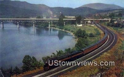 Passenger Train - Misc, Virginia VA  