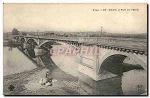 Vichy Postcard Old Bridge on & # 39allier (LAVANDIERES)