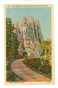 SD - Black Hills. Custer State Park, The Chessmen, Needles Highway