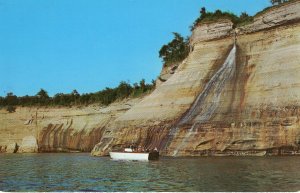 PC6798  PICTURED ROCKS NEAR MUNSING,  MICHIGAN