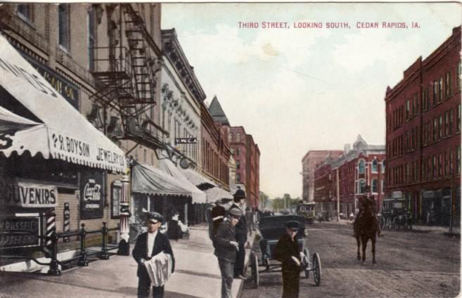 IA   CEDAR RAPIDS   Third Street / Coca Cola sign, Barber...