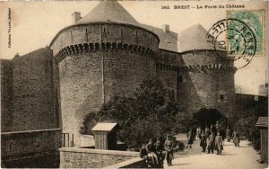 CPA Brest- La Porte du Chateau FRANCE (1025693)