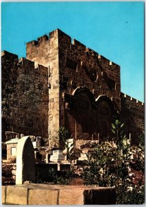 VINTAGE CONTINENTAL SIZE POSTCARD GOLDEN GATE JERSUALEM JORDAN (PRE-1967)