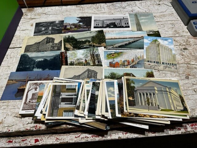 COLLECTION LOT OF 292 MASSACHUSETTS STATE AND TOWN VIEWS POSTCARDS
