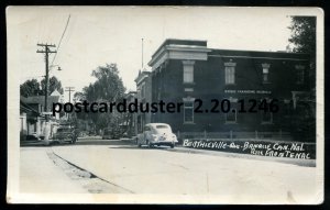 h1746 - BERTHIERVILLE Quebec 1930s Frontenac Street. Bank. Real Photo Postcard