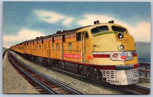K38/ Great Salt Lake Utah Postcard Linen Streamliner Railroad Train  120