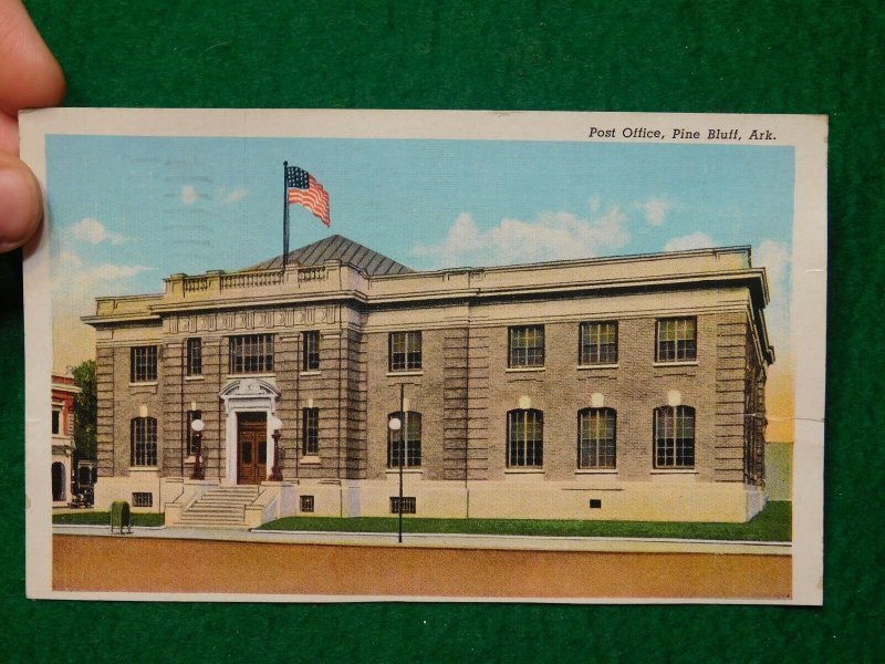 Vintage Early US Post Office, Pine Bluff, Arkansas Postcard P25