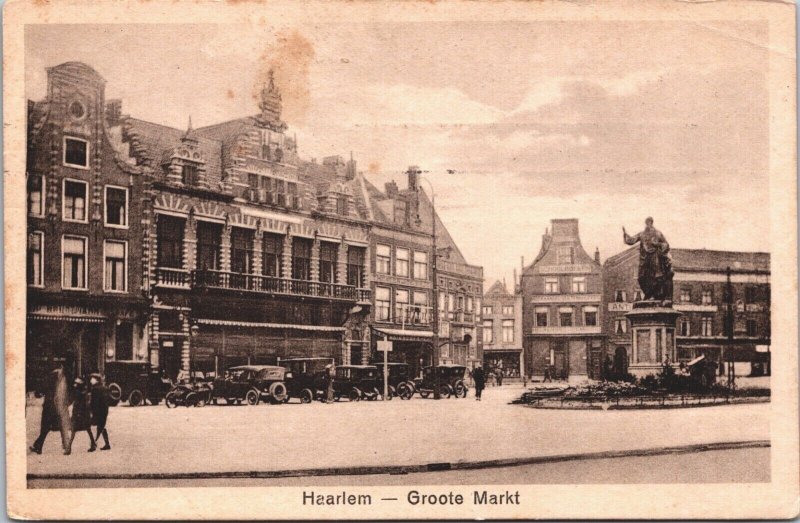 Netherlands Haarlem Grote Markt Vintage Postcard 09.39