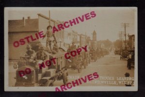 Clintonville WISCONSIN RPPC c1918 WW1 FWD TRUCKS US Army Soldiers CONVOY WI KB