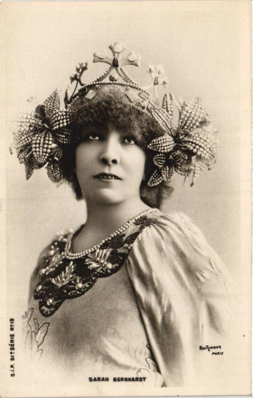 CPA AK Sarah Bernhardt THEATRE STAR (682356)