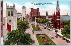 Vtg Milwaukee Wisconsin WI Court Of Honor Flower Beds 1930s Street View Postcard